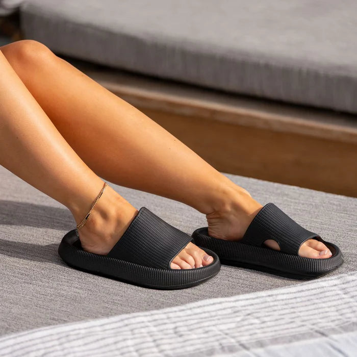 Ultra Soft Cloud Slippers | Buy 1 Get 1 Free